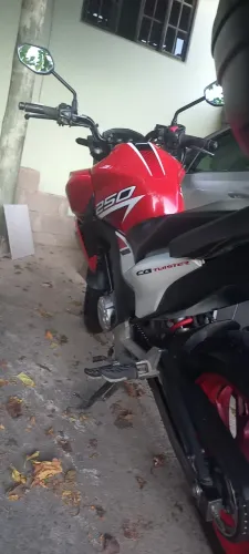 Cb twister 250 F  c/ ABS único dono, 27.300 KM