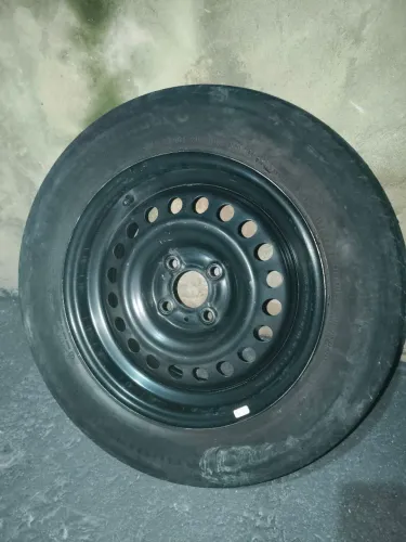 Jogo de rodas de ferro Nissan Versa Aro15 4x100