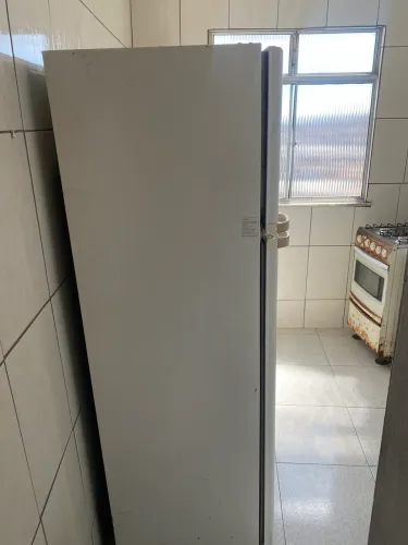 Geladeira -Grande Frost free duplex.