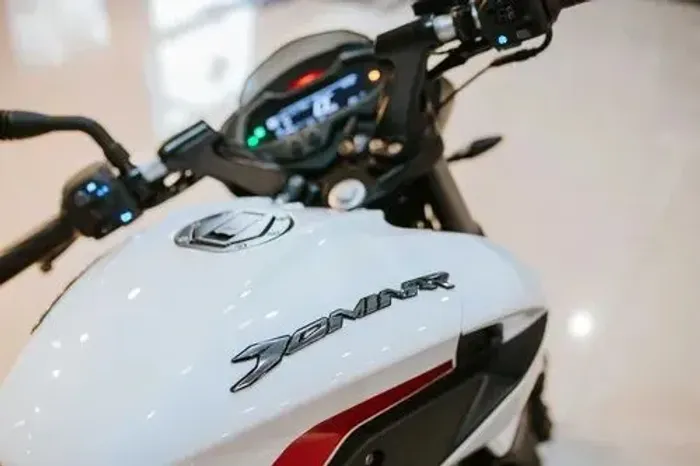 Vendo Bajaj 160