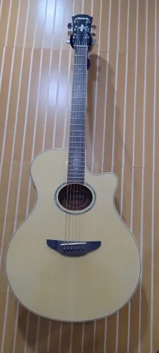 Vendo Violão Yamaha APX 600