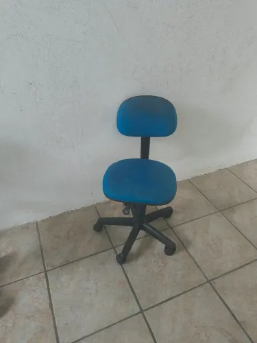 Cadeira giratória escritório