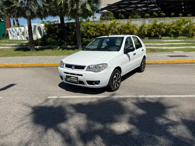 Fiat Palio Celebration 1.0 Fire Flex 8V 4P 2014