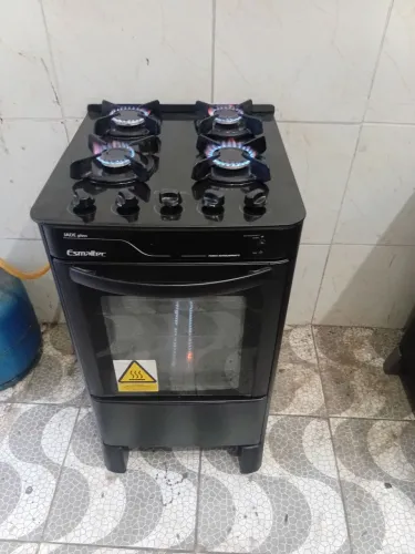 Vende-se Fogão