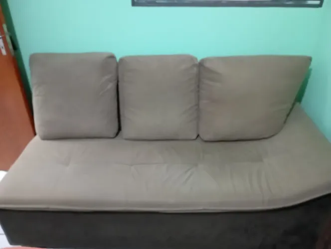 Sofá 3 lugares 