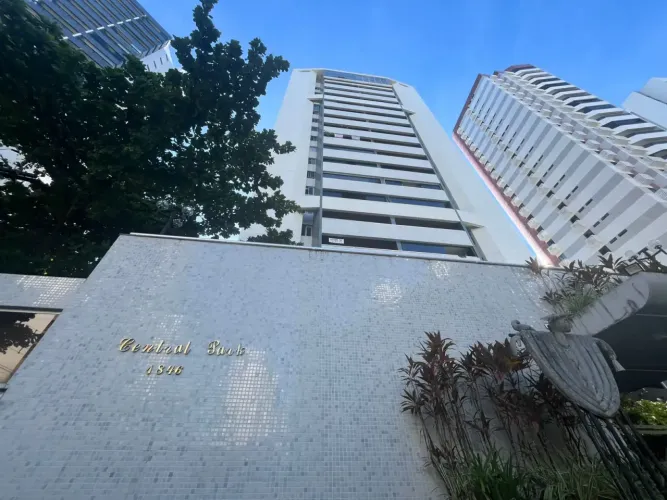 Apartamento à venda no CONDOMÍNIO DO ED CENTRAL PARK, COELHOS, Recife, PE
