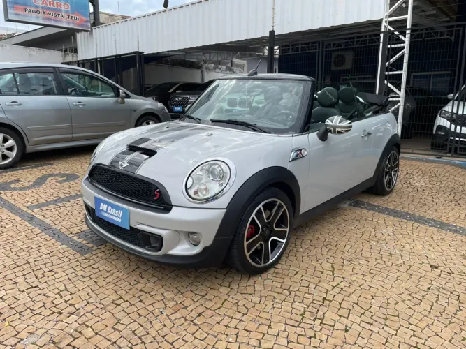 Mini Cooper Cabrio 1.6 Aut. 2013