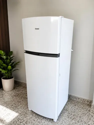 Geladeira Consul semi nova 