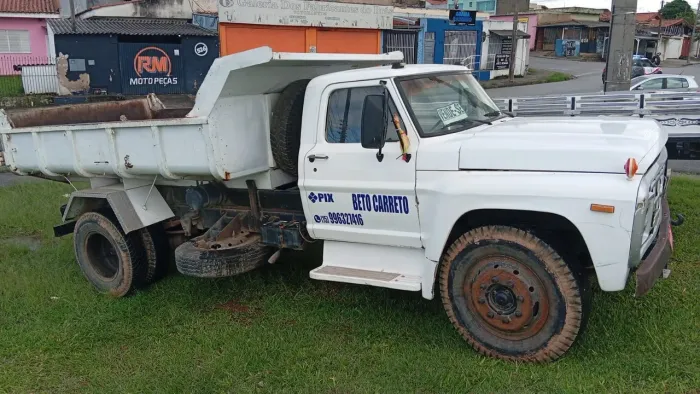 Caminhão caçamba f11000 1980