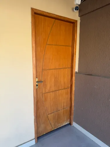 Porta madeira