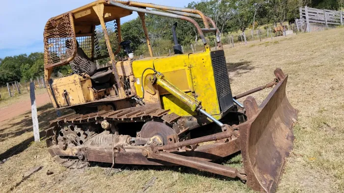 Trator ad7b 