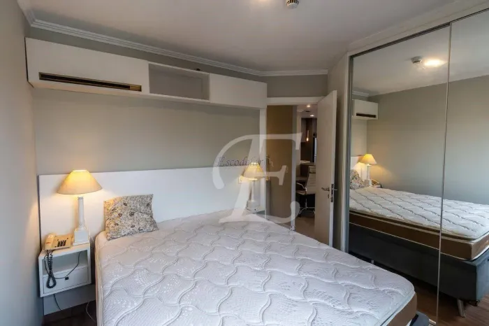 Apartamento com 2 quartos. Mobiliado, com ar condicionado para alugar, 54 m² por R$ 6.679/