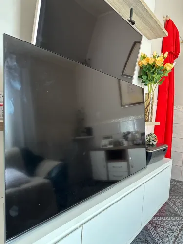 Vendo tv 50 pol TCL, smart, funcionando perfeitamente 