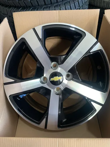 Jogo de rodas aro 14 novas 