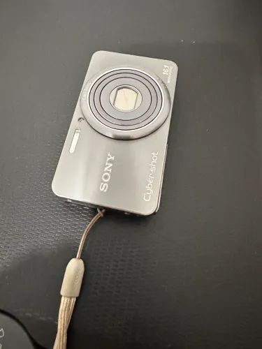 Camera Sony Cyber-shot 16.1megapixs