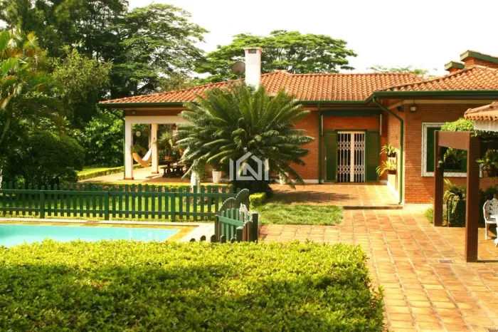 Casa térrea à venda na Vila Diva