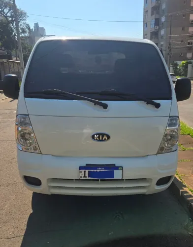 Kia Motors Bongo K-2500 2.5 4X2 TB Diesel 2011