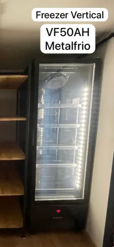 Freezer expositor-25° metalfrio all black