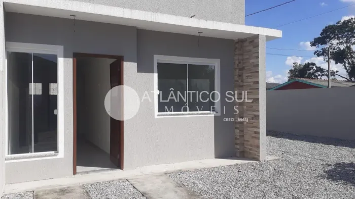 Casa à venda, com ampla suíte, Saint´Etienne, MATINHOS - PR