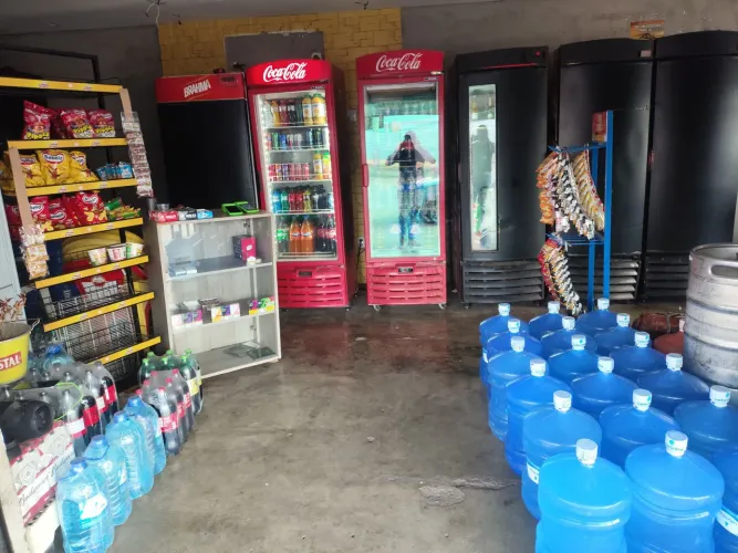 Vendo distribuidora e conveniência 