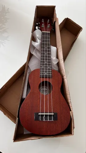 Ukulele winner modelo 11021, tamanho soprano 21