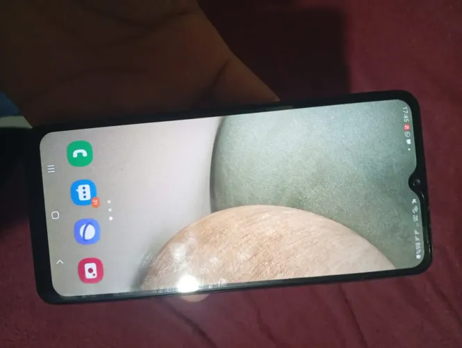 Vendi ou troco celular 