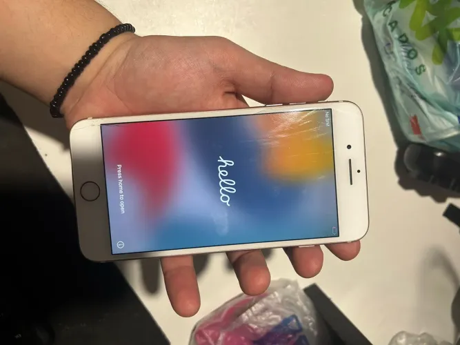 iPhone 8 Plus