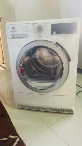 Máquina de Secar Roupa seminova