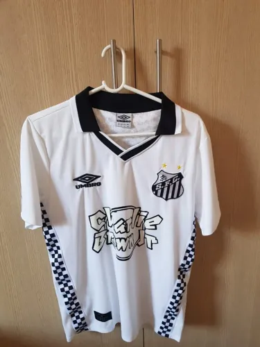 Camisa Santos colab Charlie Brown Jr.