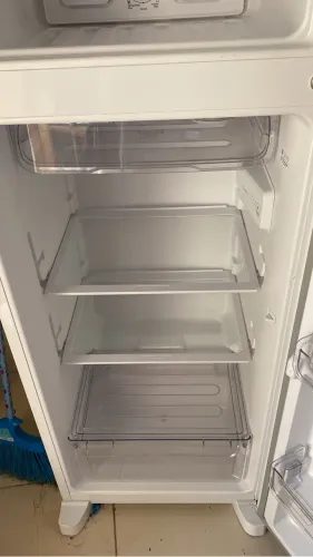 Geladeira Cônsul 377L