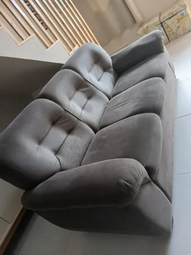 Sofá 3 lugares em ótimo estado.