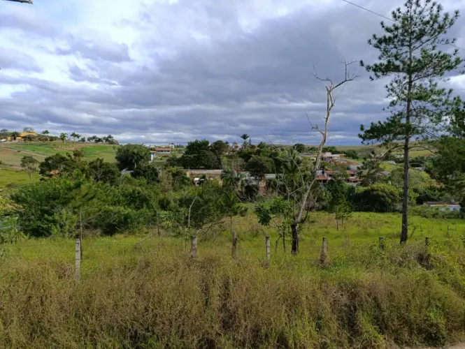 Oportunidade - Terreno - Padrão - Veraneio Irajá - Jacareí - 2404m²
