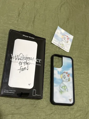 capa wildflower cases iphone 16 emergency intercom