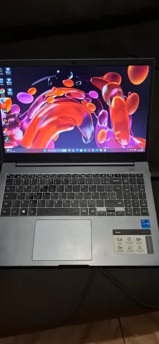 Notebook samsung otimo estado, apenas venda.
