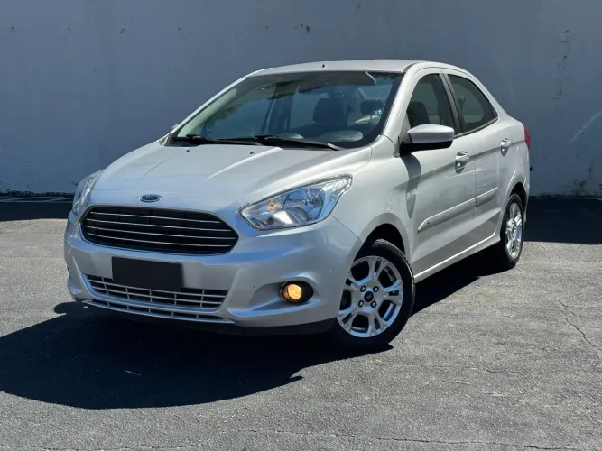 Ford KA+ Sedan 1.5 SEL 16V Flex 4P 2015