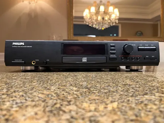 Gravador e Reprodutor De Cd Philips Cdr 870 127v