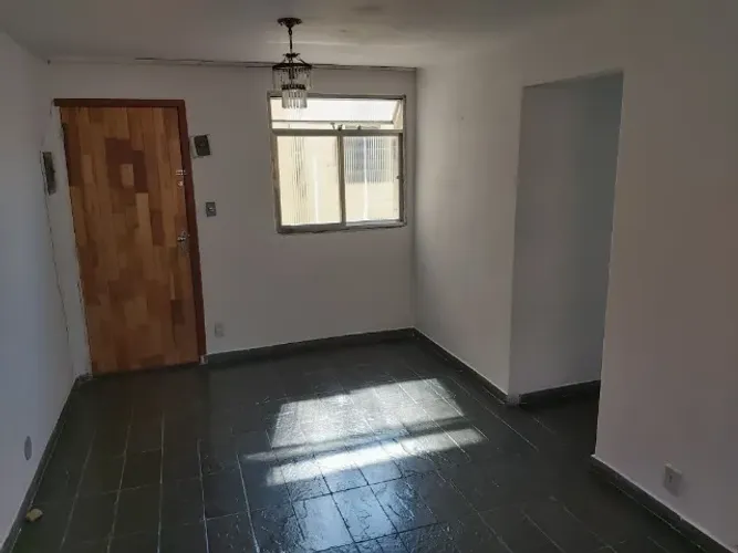 Apto/Penha Circular - Dispenso Corretores, é só a vista.
