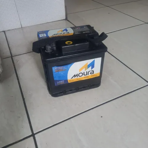 BATERIA MOURA DE OTIMA QUALIDADE 50 AMPERES.