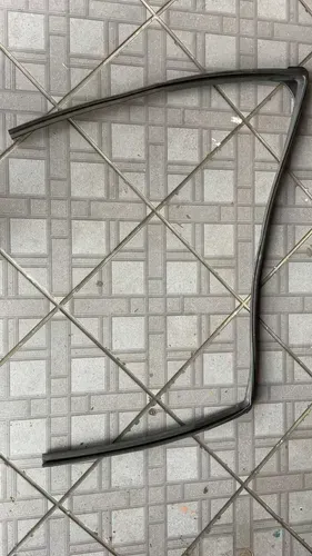 Pestana Da Porta Dianteira Direita Honda Hrv 2017 