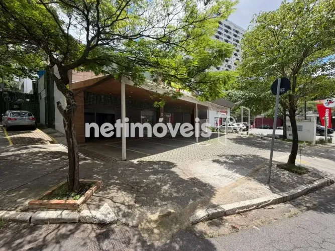 Loja de 400m²; no Luxemburgo