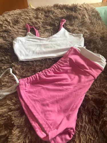 Vendo algumas roupas de academia Semino inova