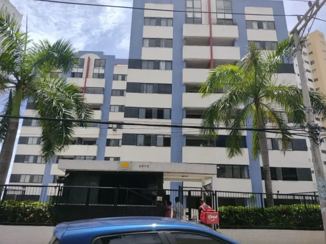 Rio vermelho / Cardeal da Silva