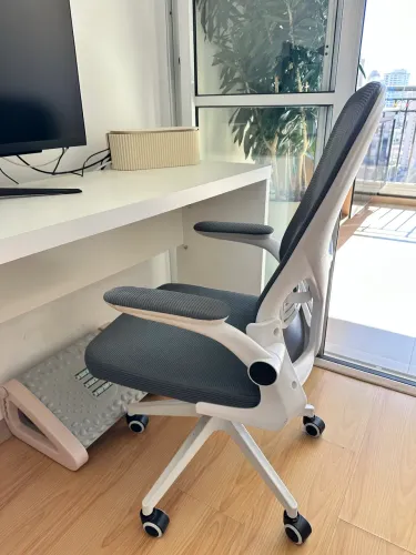 Cadeira escritório ergonômica com regulagem de altura