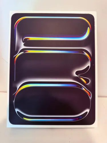 iPad Pro 13 (M4) - 2TB - Wi-Fi - Preto Especial - Novo Lacrado