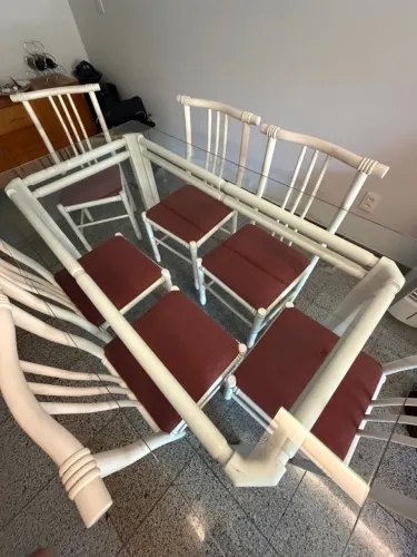 Base de mesa de jantar e 6 cadeiras