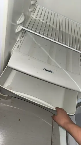 GELADEIRA ESMALTEC