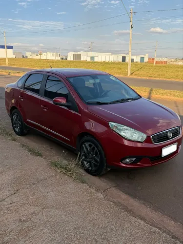 Fiat Grand Siena Essence Dual. 1.6 Flex 16V 2013