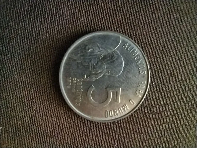 Moedas antigas pra venda ou troca