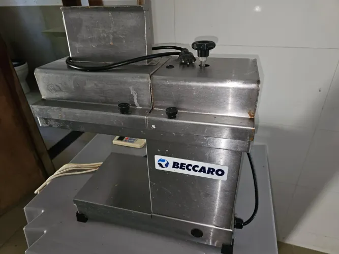 Amaciador de Carne Industrial Beccaro em Aço Inox Profissional