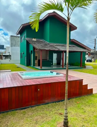 Alugo Casa Condominio Quartzo Verde com 3 suítes no Mangueirão - Belém - PA